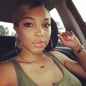 Meet your Posher, Shamika